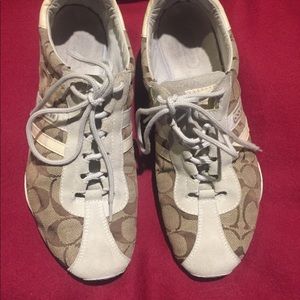 Used tennis shoes Coach